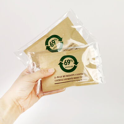 Tas cerutu ringan dan ringkas yang dirancang khusus untuk menampung 5 hingga 20 cerutu, memberikan perlindungan cerutu yang tahan lama dan bergaya