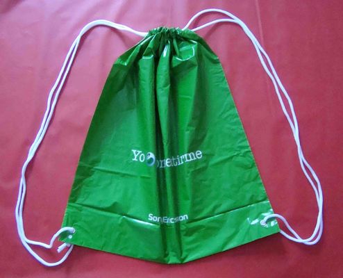 Tas ransel plastik tahan air serut dengan harga pabrik untuk bepergian, promosi, olahraga