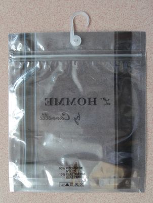 Kantong Poli tahan air Dengan Gantungan / Kait Dan Kunci Zip Untuk Pakaian Dalam Pria / Pakaian