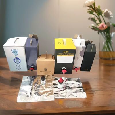 Wadah Kotak Karton Bertekstur dengan Cerat Plastik Cocok untuk Aplikasi Pengemasan Cairan Food Grade