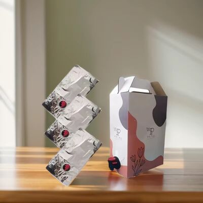 Tas BIB yang disesuaikan dalam Kotak dengan Aksesoris Tap Spout ideal untuk kemasan minyak jus anggur dan produk cair lainnya