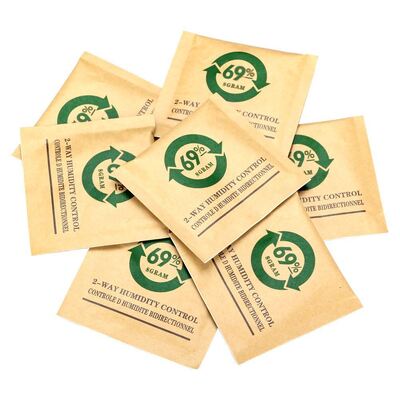 Tas Humidor Cigar Berwarna Custom Opsi Ukuran Sedeng Dilengkapi dengan Lembar Kelembaban Dalam Yang Memastikan Kesegaran dan Umur Panjang