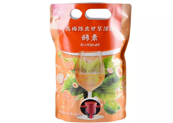 1.5L Jus Cairan Anggur Merah Stand Up Spout Pouch BIB Suction Nozzle Genggam Dengan Keran